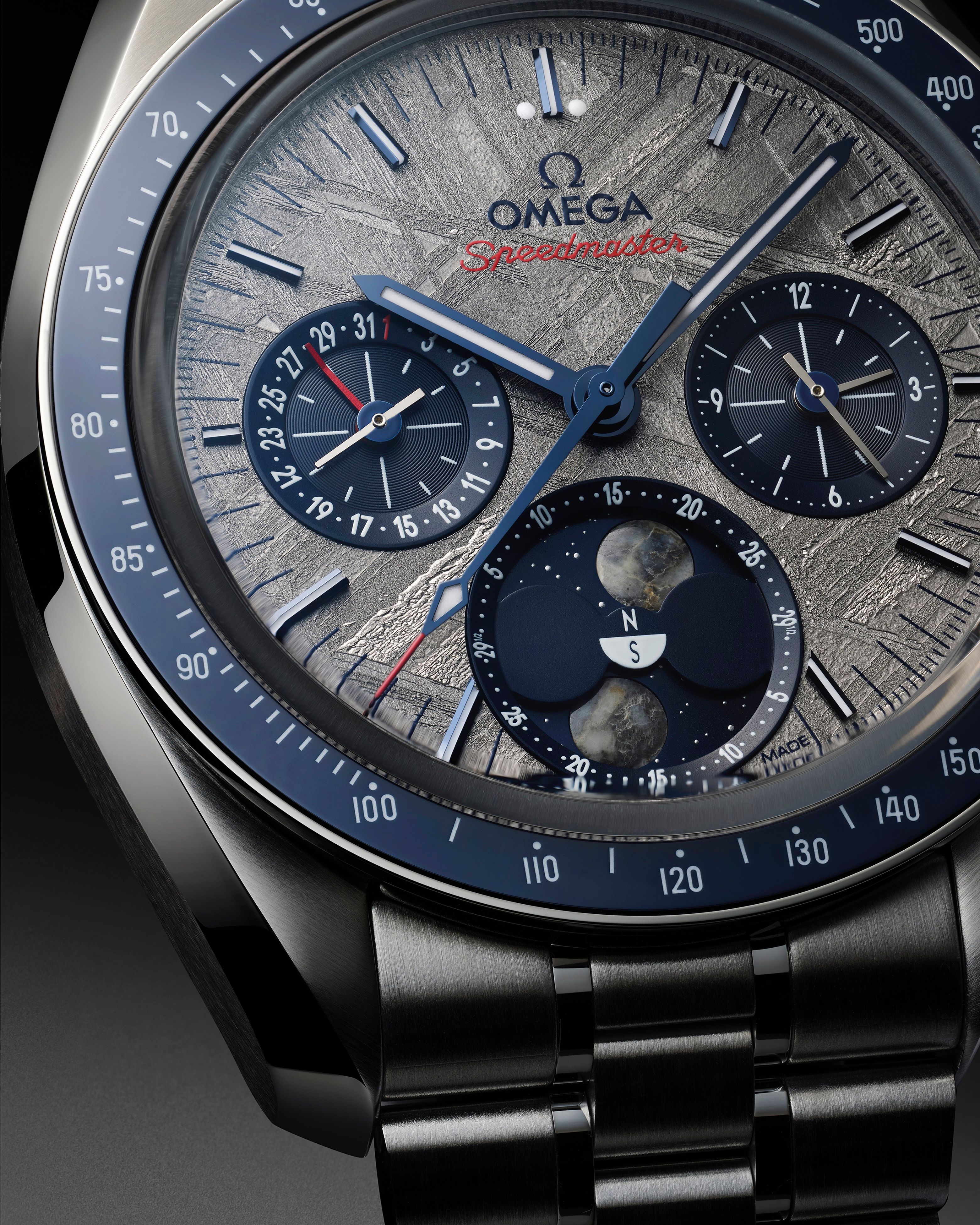 OMEGA Speedmaster Moonphase Meteorite: A Celestial Tribute