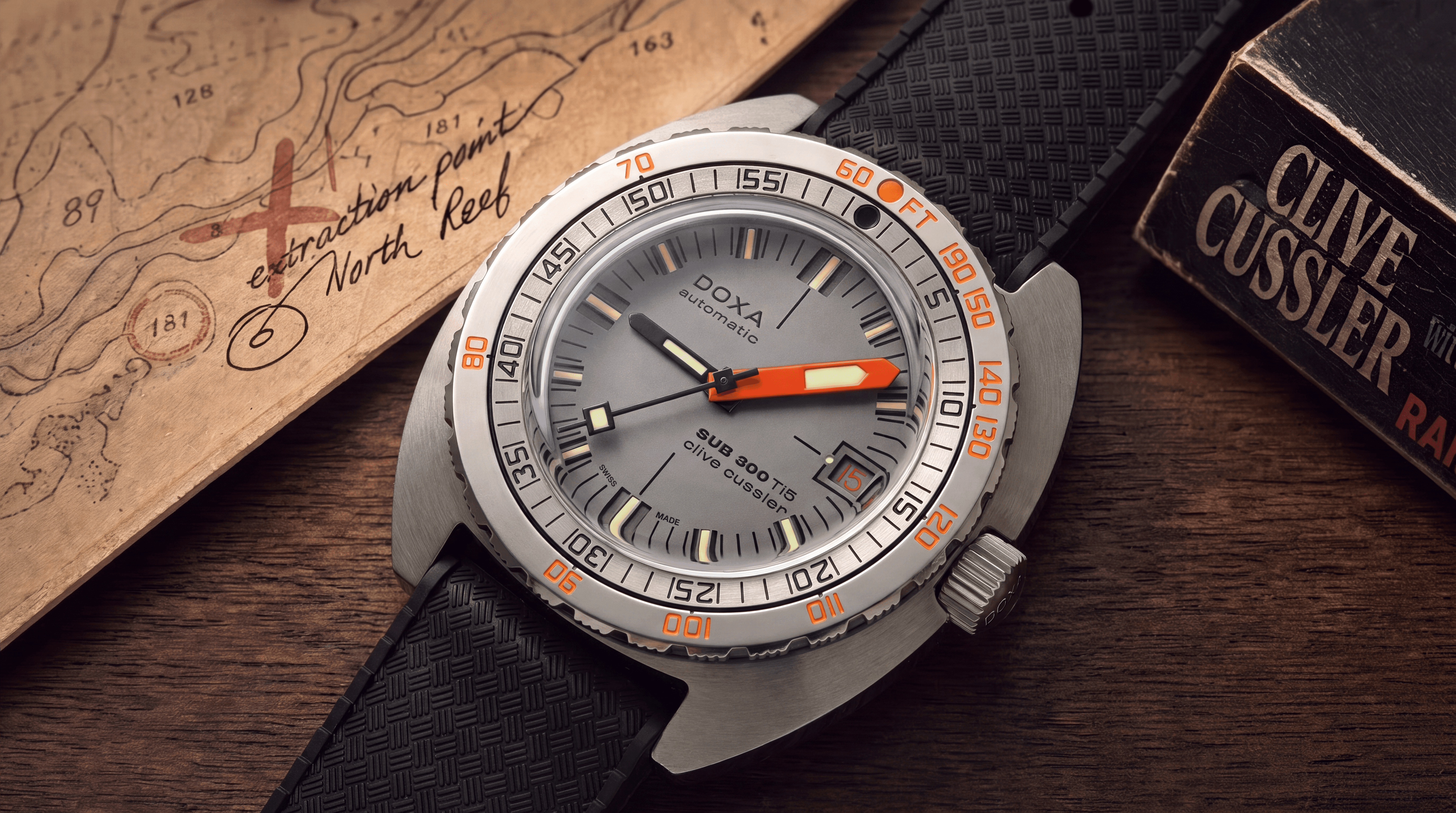 DOXA_SUB 300_Ti5_Clive_Cussler_lifestyle_picture_HD_6.png
