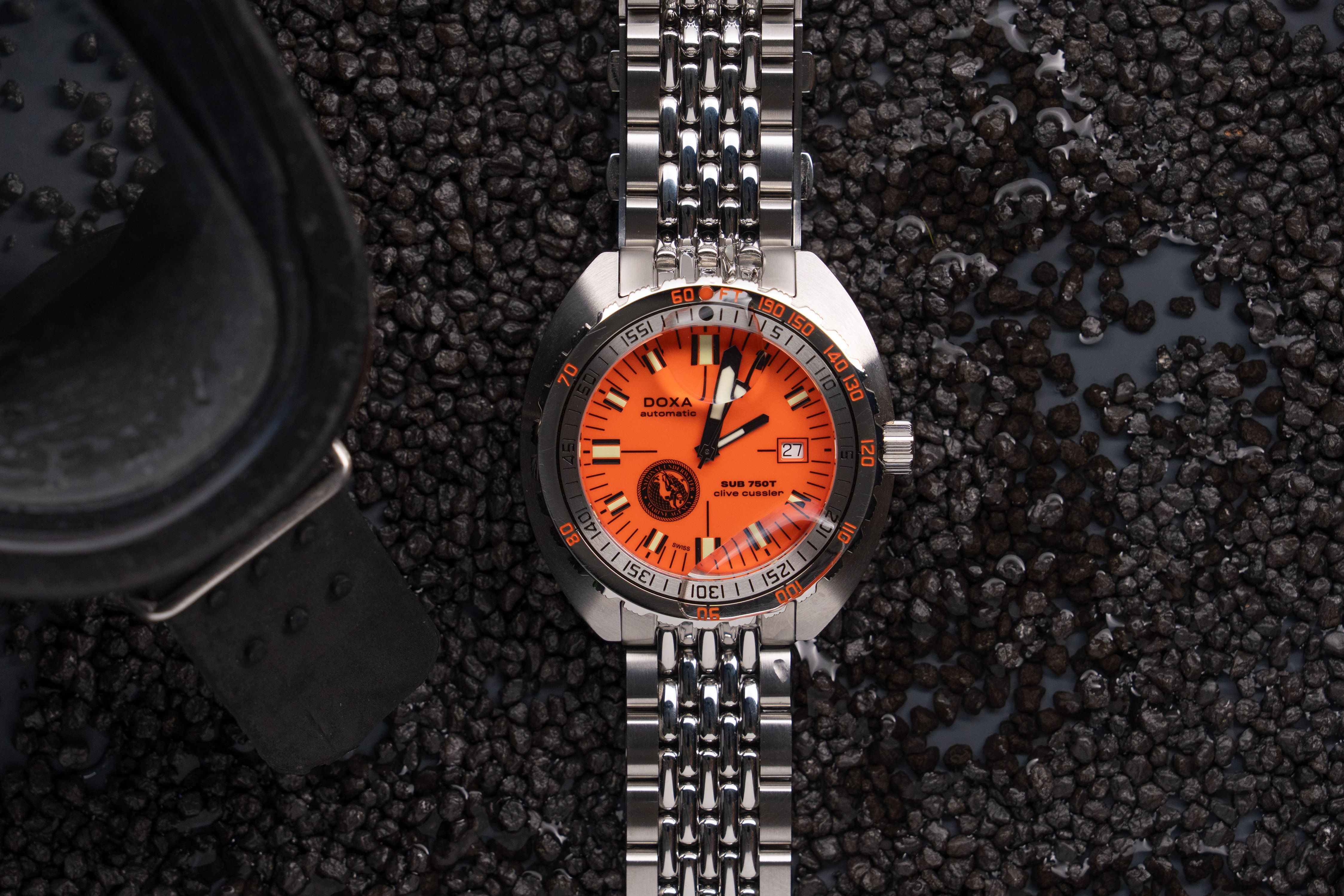 DOXA_SUB_750T_Clive_Cussler_lifestyle_picture_full_hd_19.jpg