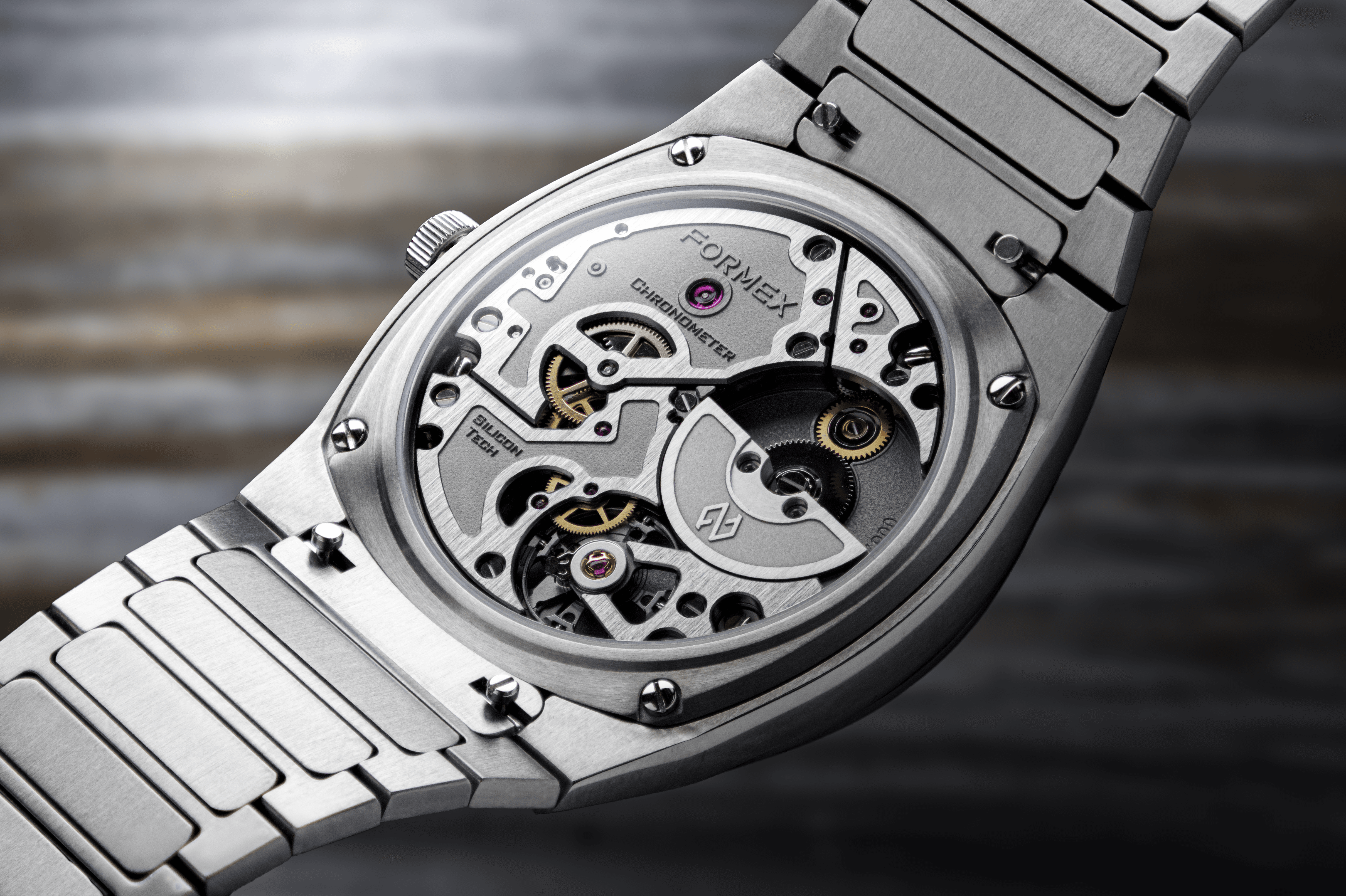 Formex Aria Manufacture Chronometer 40 mm - Case Back with Movement.png