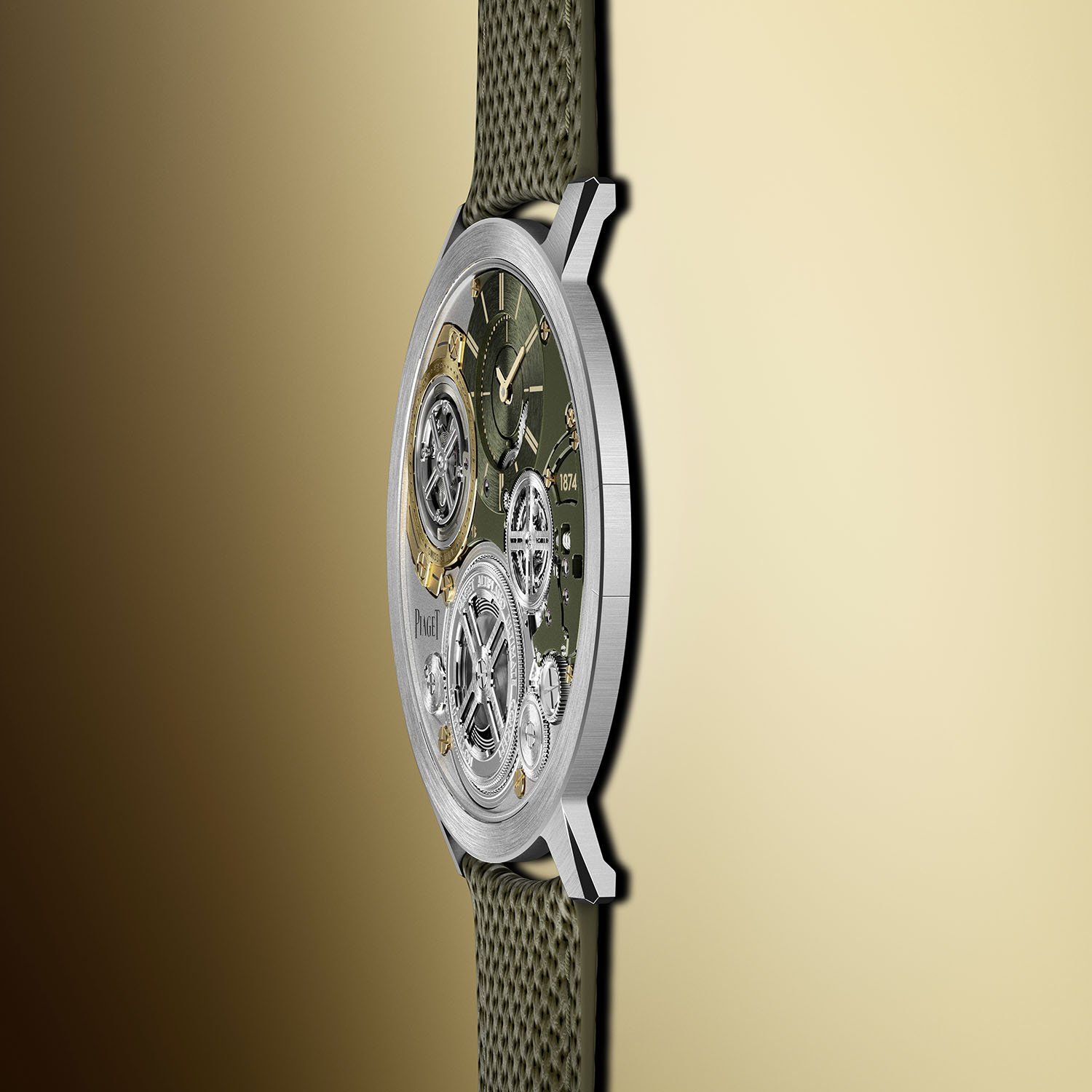 Piaget-Altiplano-Ultimate-Concept-Tourbillon-and-Altiplano-910P-in-Khaki-green-and-gold-6.jpg