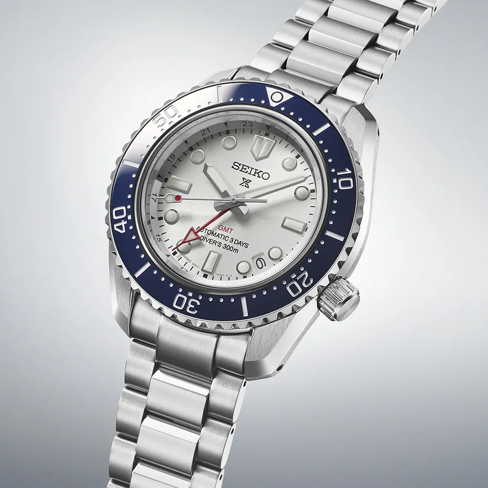 SPB519J1_01_1x1_d8bfd92a-e226-47a5-b1dc-42f9ce8b0113.webp