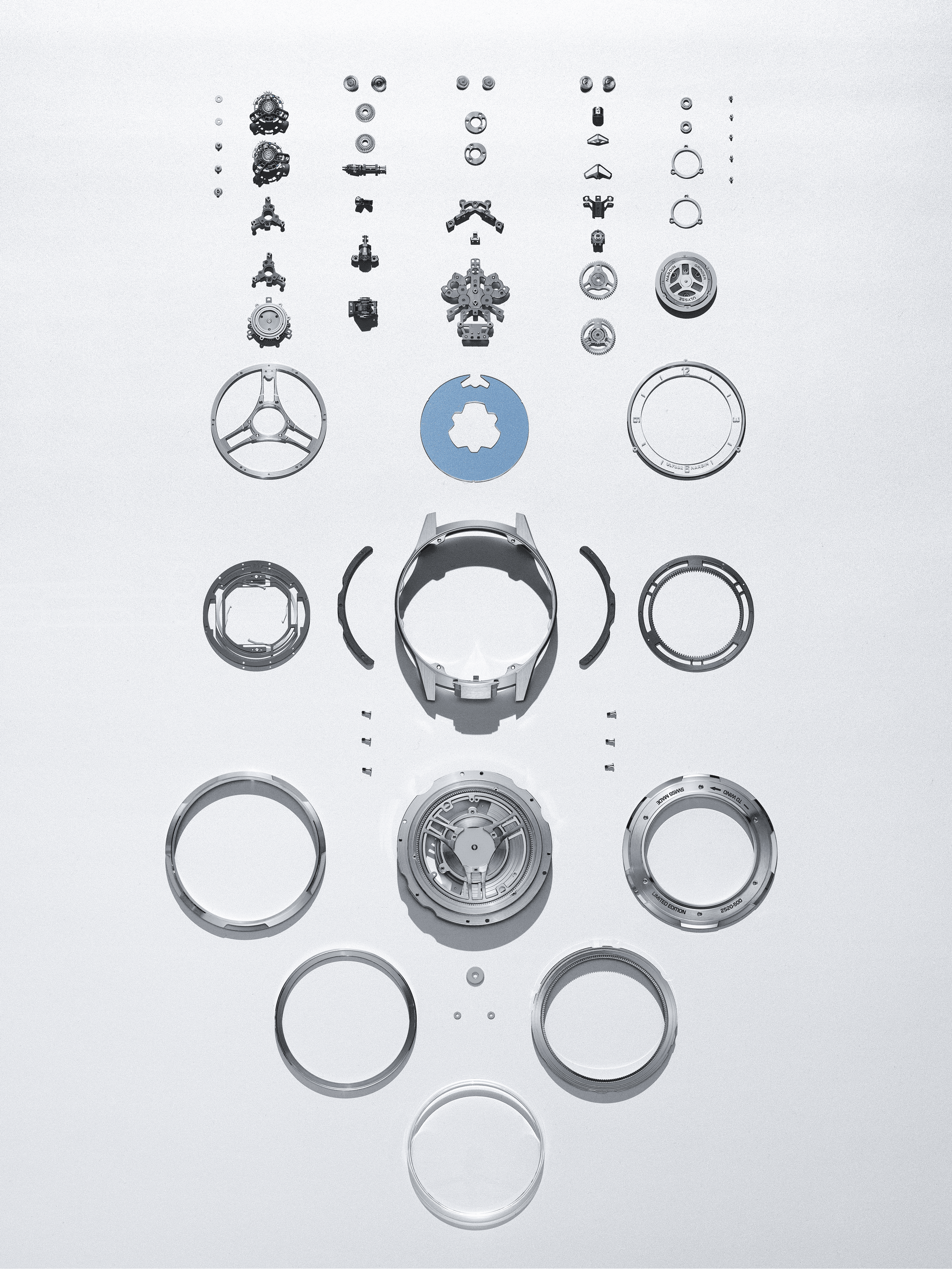 SUPER FREAK_ULYSSE NARDIN_ATELIER_ 2520-500LE-3A-BLUE_3A (9).png