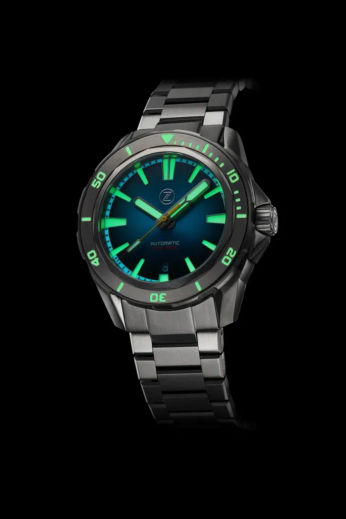 StandardLume_67b149c3-25d6-45b7-bbb2-50035e0cf241_700x.webp