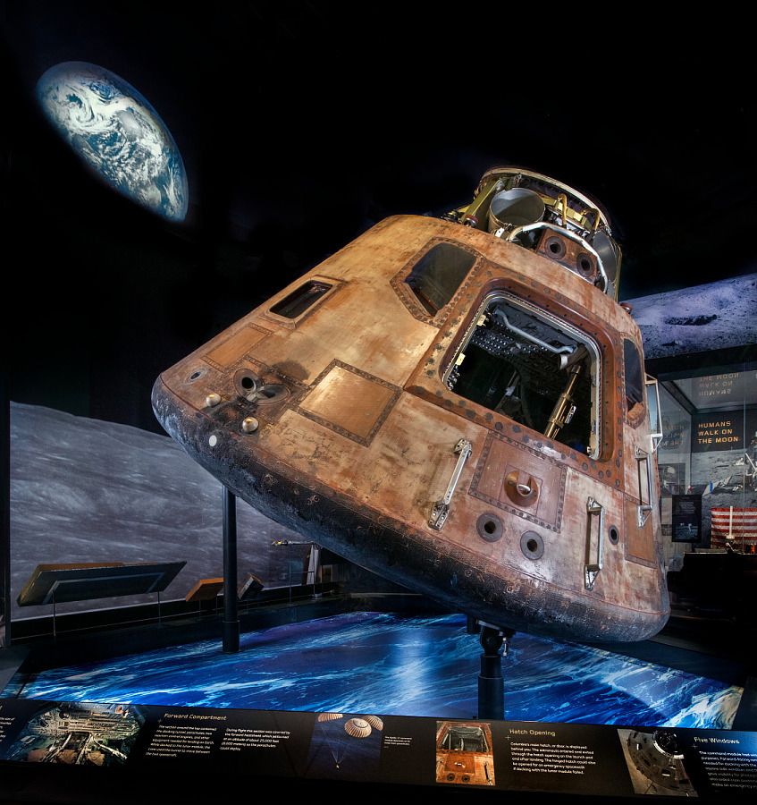 The Apollo 11 Command Module Columbia.jpg