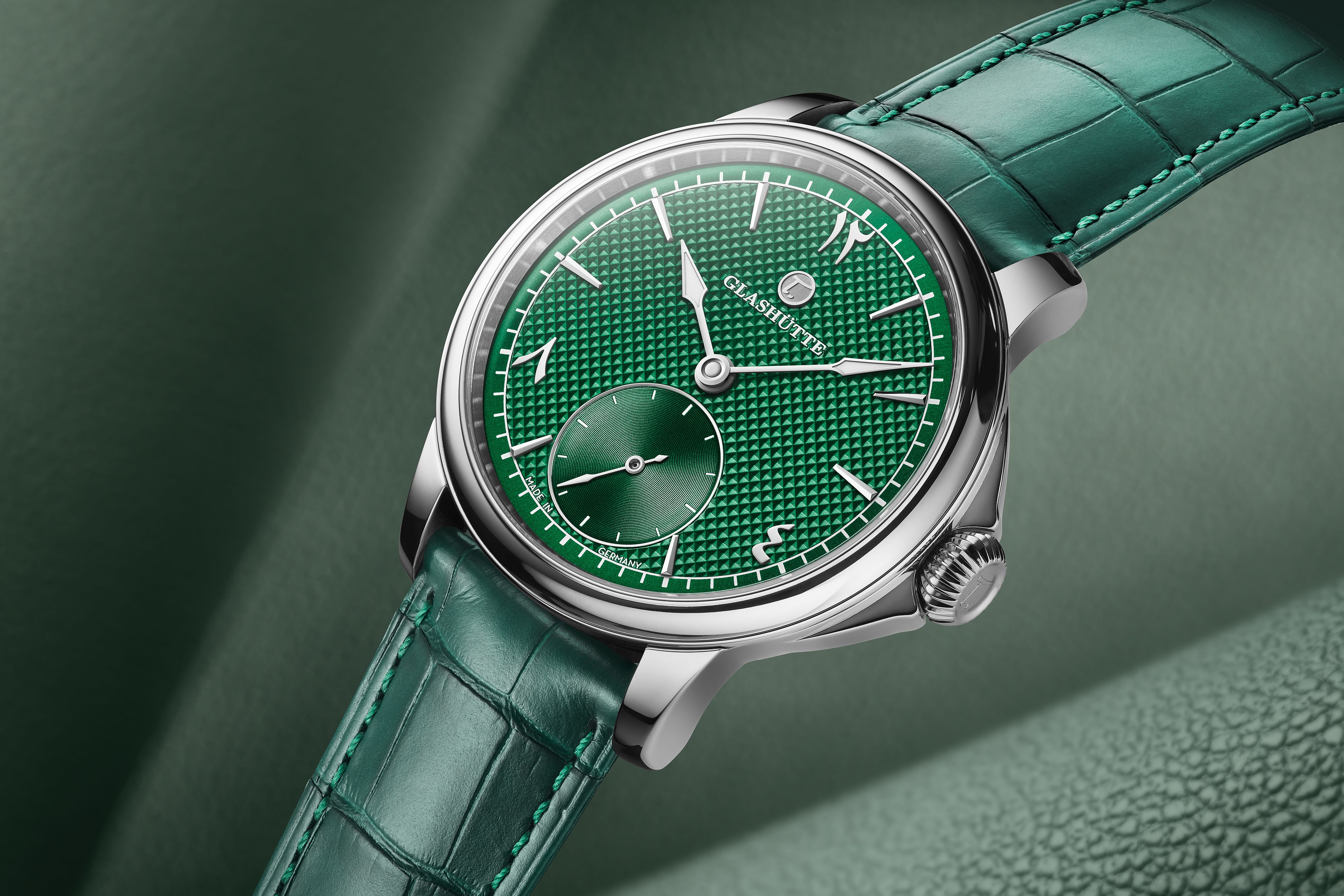 Tutima Glashütte_Patria_6612-98_Evergreen_Beauty.jpg