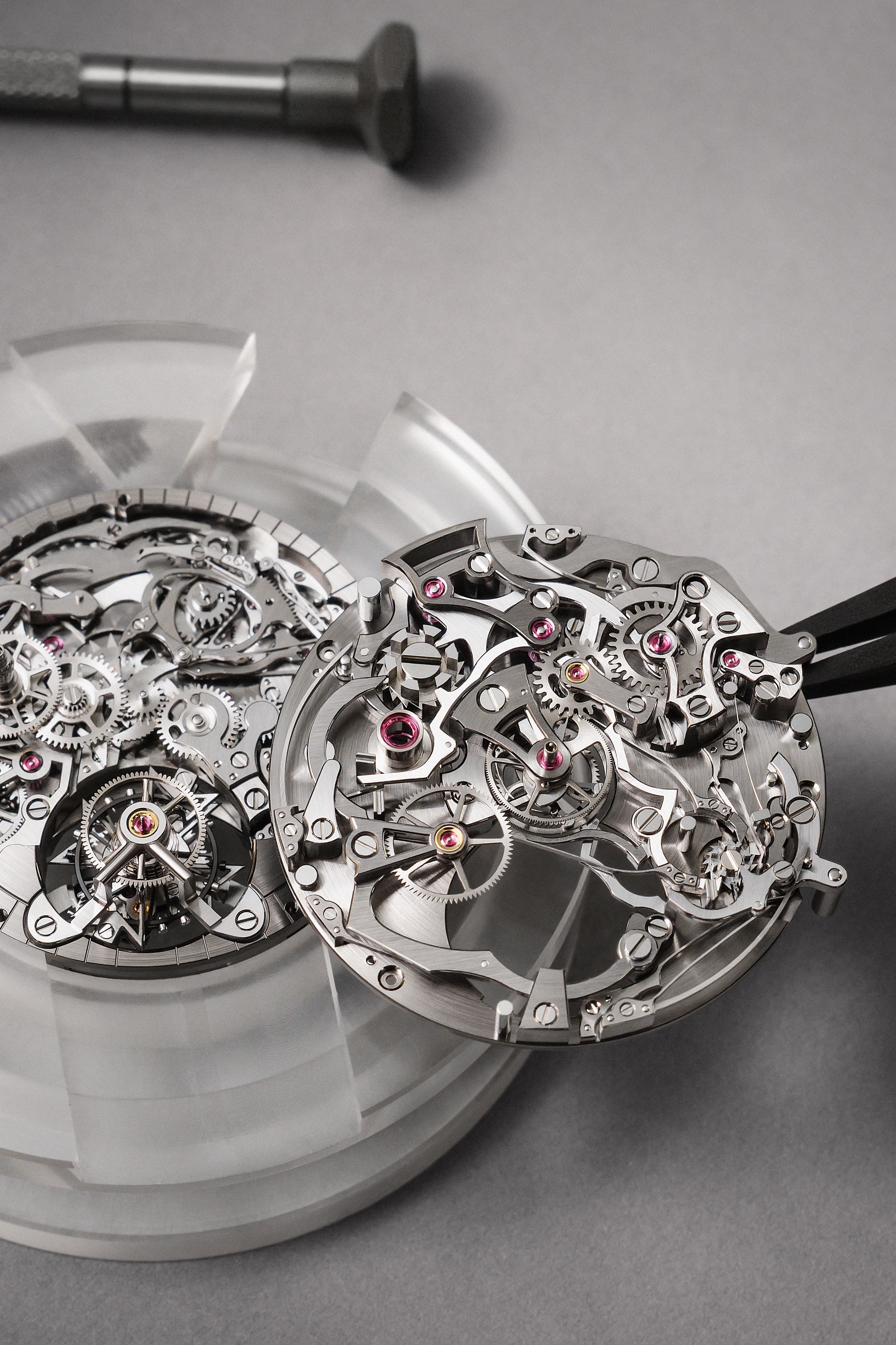 VAC_Les_Cabinotiers_9750C_Savoir_Faire_Mariageplaque_Crop_9-16_73066844.jpg