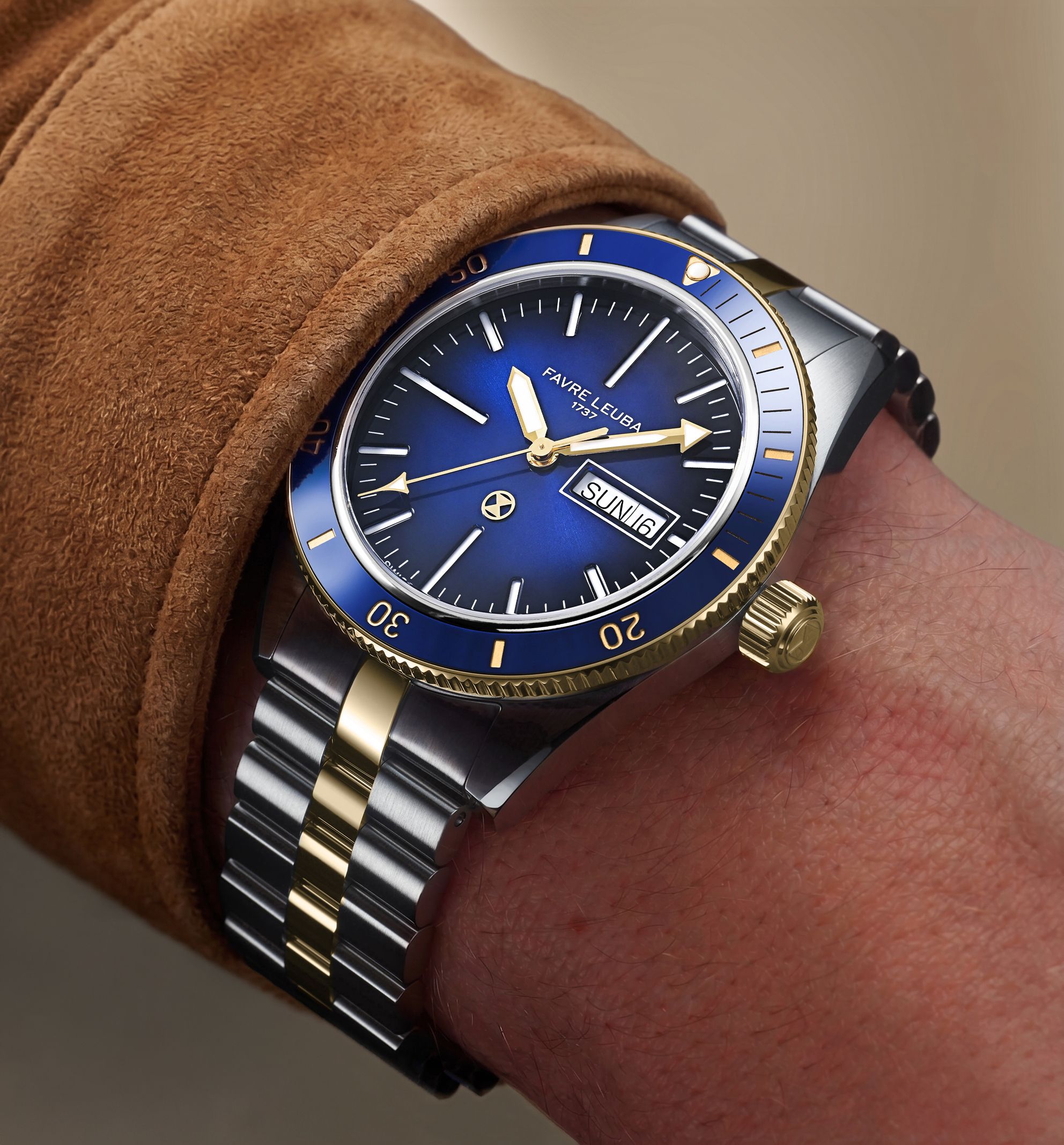 Wrist-shot.jpg