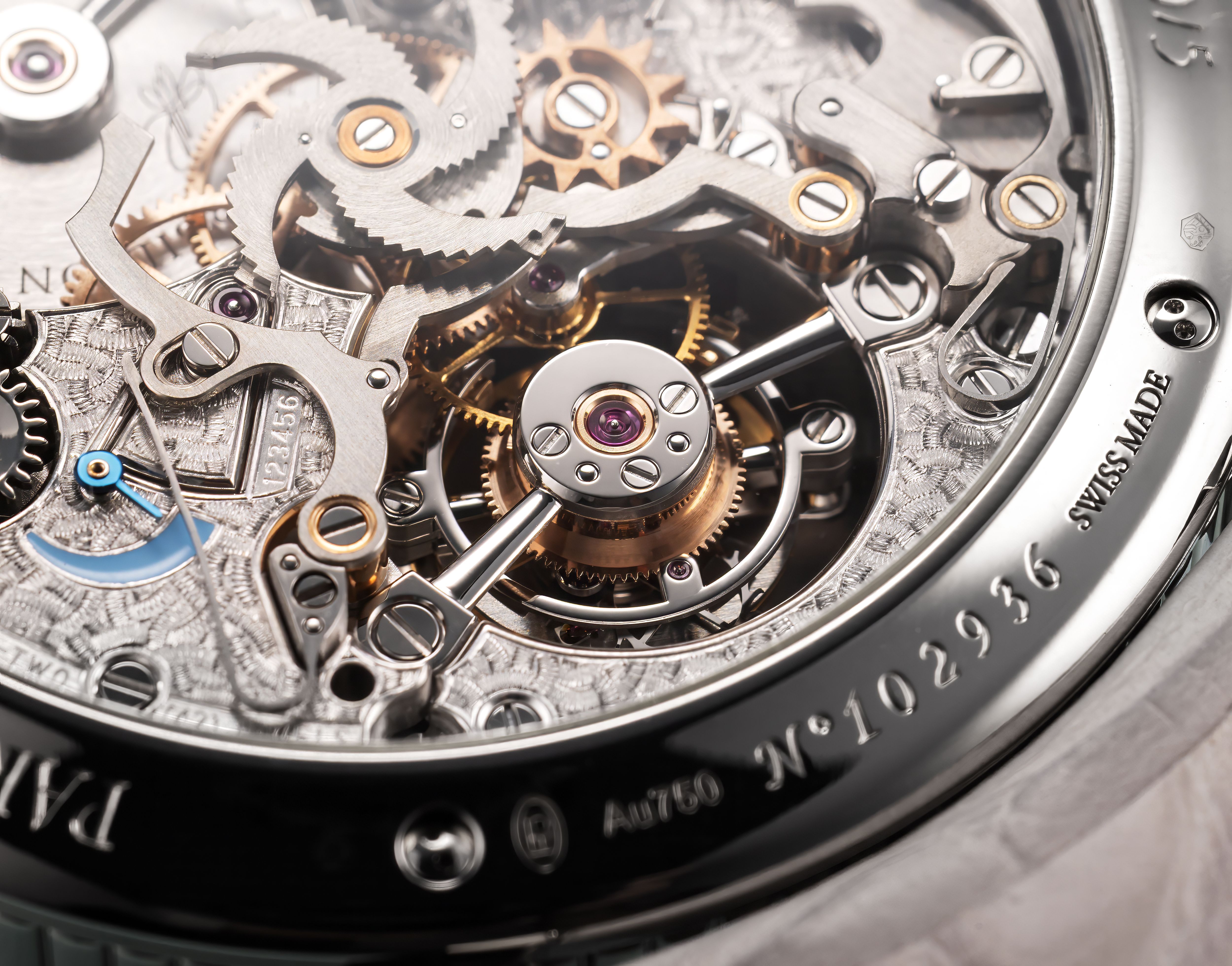 ahhq_7K9tuLqEO4K_PF_OBJET_D'ART_VISUALS_CARILLON_TOURBILLON_10.jpg