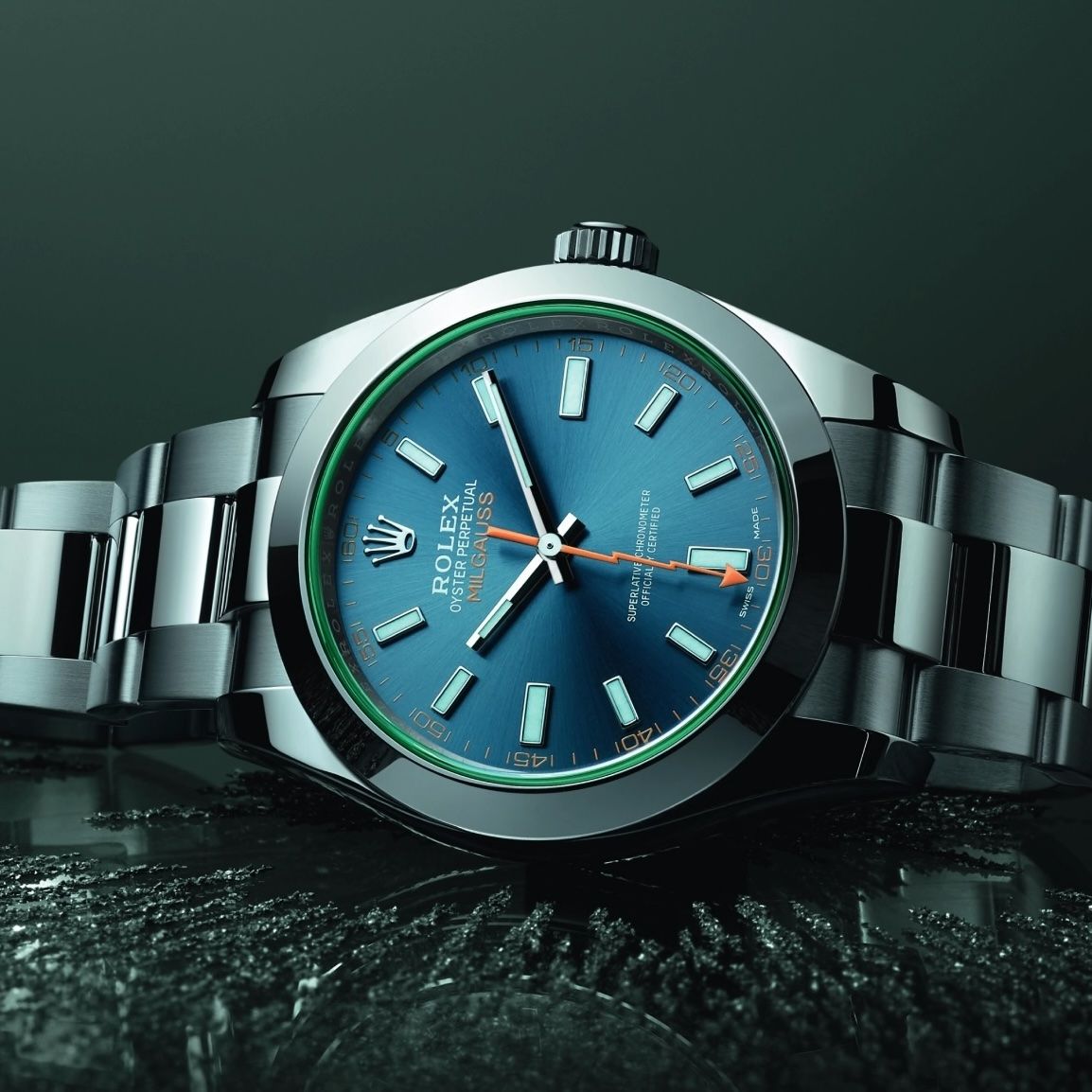 history-rolex-milgauss-reference-116400GV-Z-Blue-dial-3.jpeg