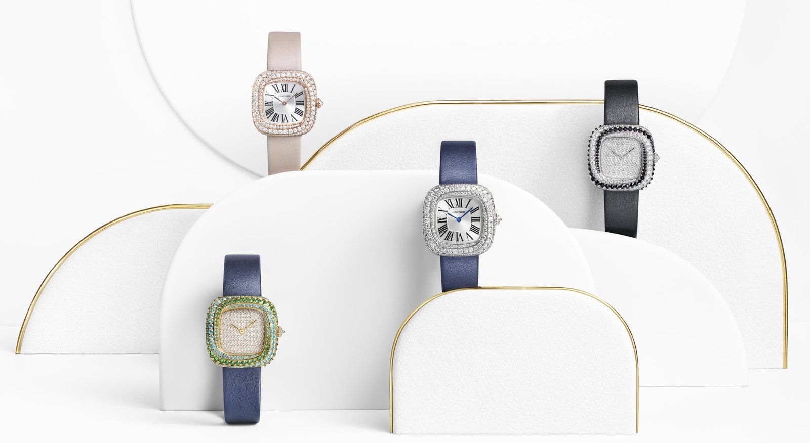 Introducing A Triangular Setting In Gold And Diamond Versions