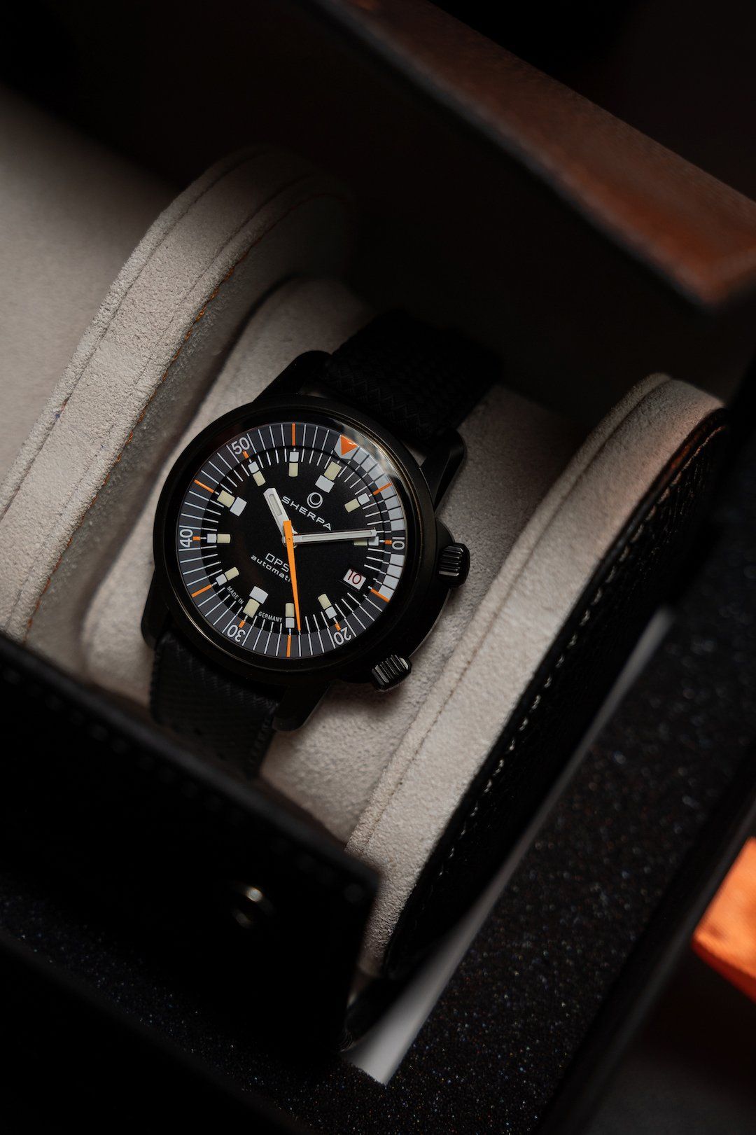 Sherpa brand revives true super compressor dive watches after 60 years