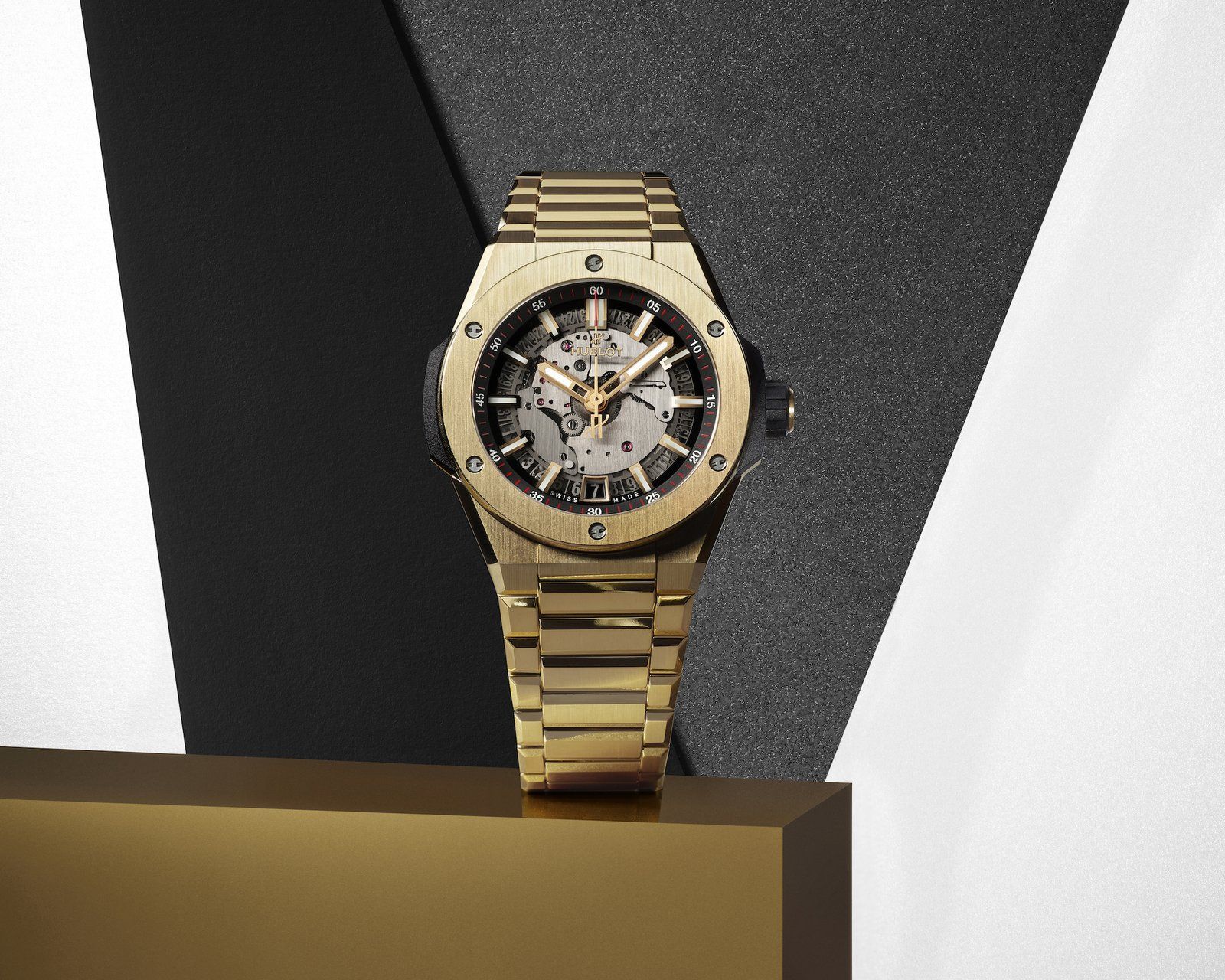 Serpenti Misteriosi Secret Watch | The Hour Markers