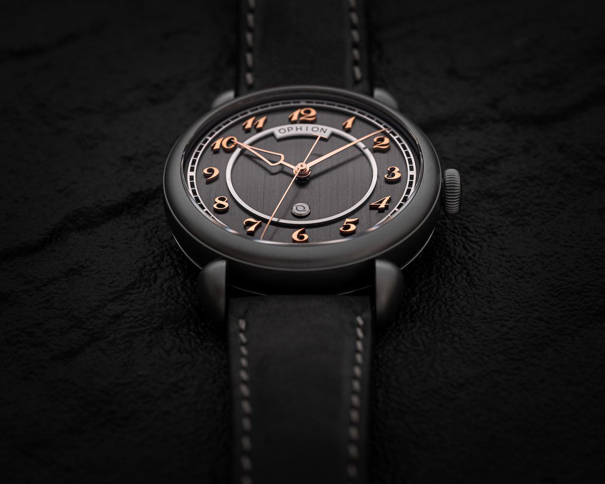 The Ophion Gilt Spectre Premium Watches | The hour Markers