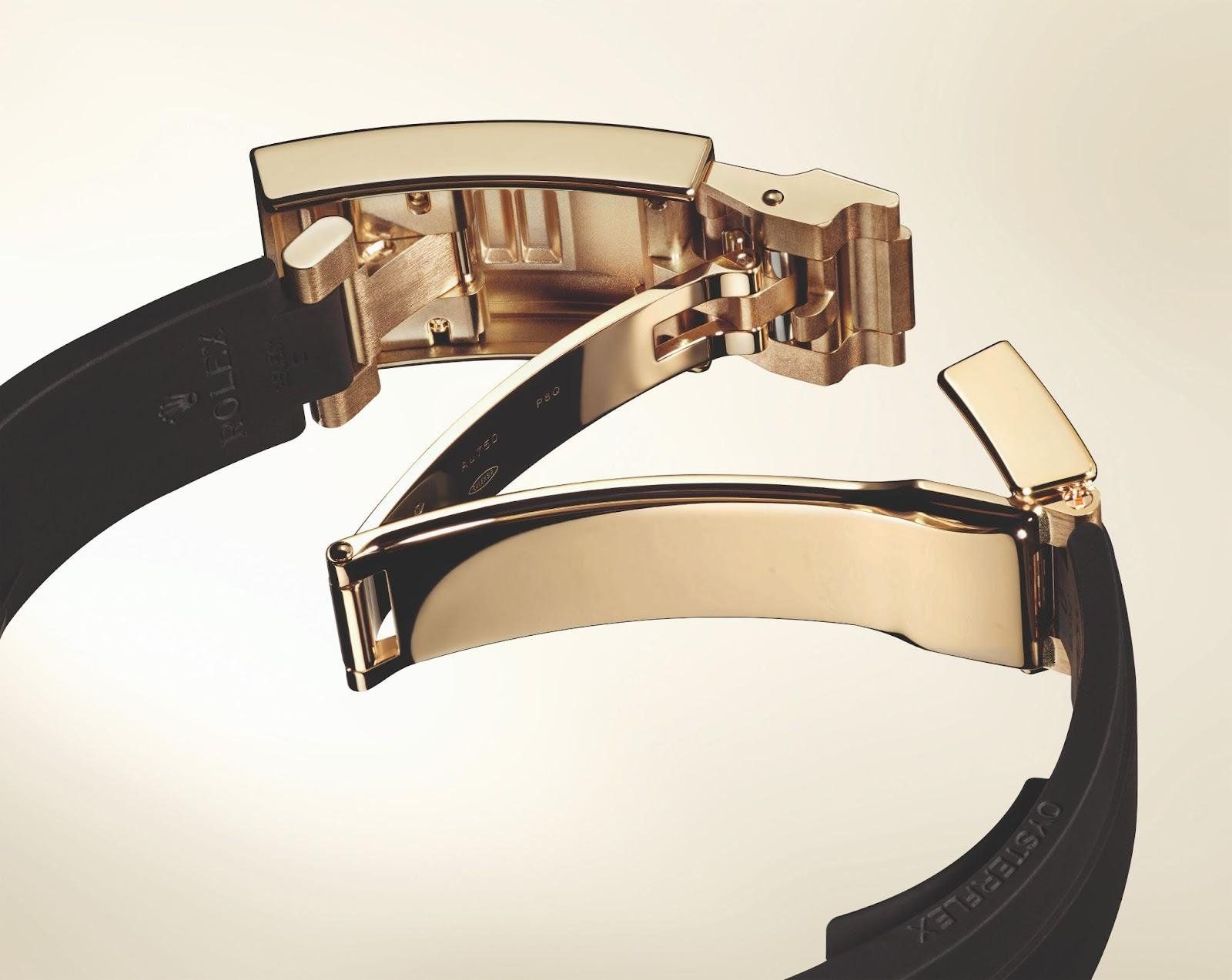 The Oyster Perpetual three-link bracelet