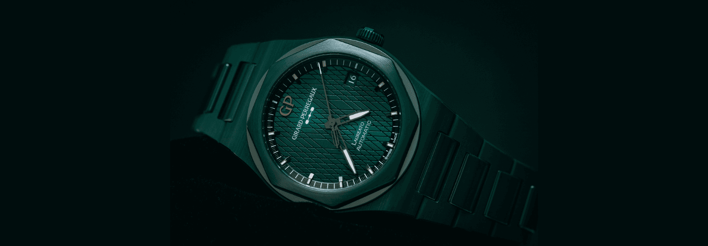 Girard-Perregaux | Laureato Green Ceramic Aston Martin Edition
