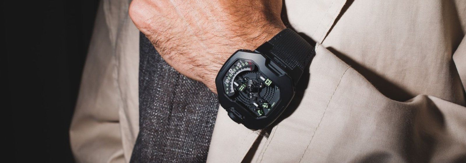 Urwerk Space Black UR 102