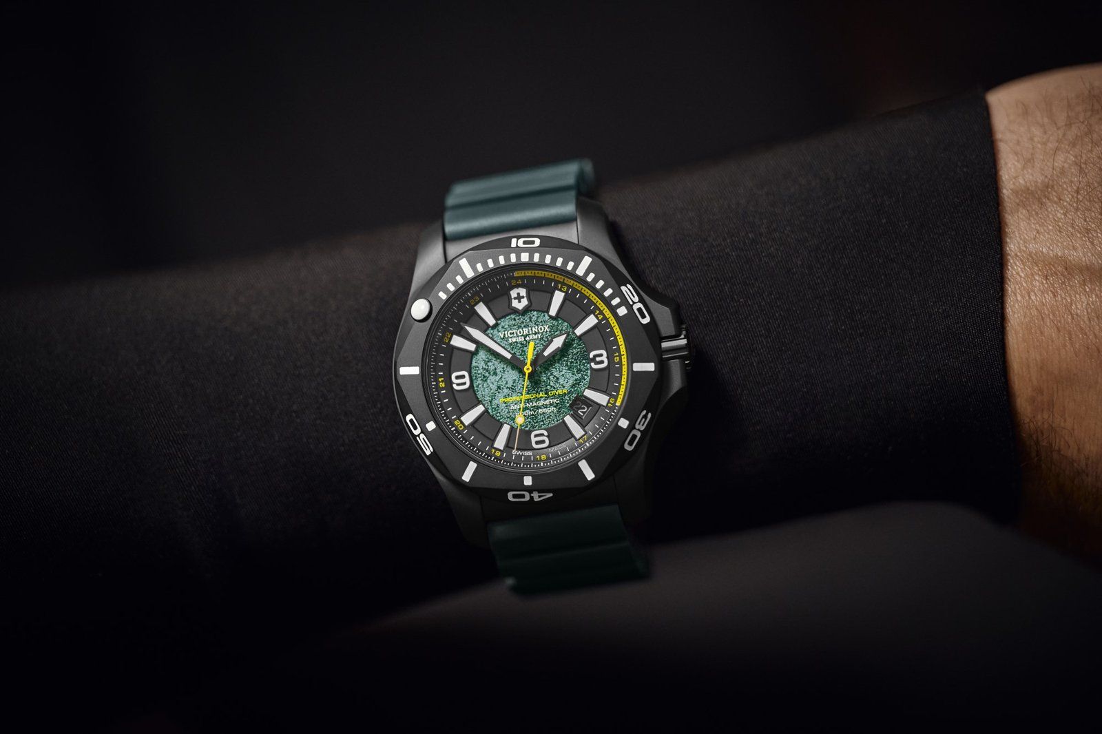 Father’s Day Gifting Guide 2022: What Would You Pair The Watch With?
