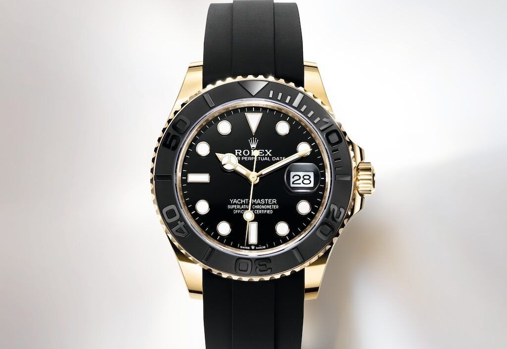 Watches And Wonders 2022_ Cartier- Revisiting The Tank With A Twist