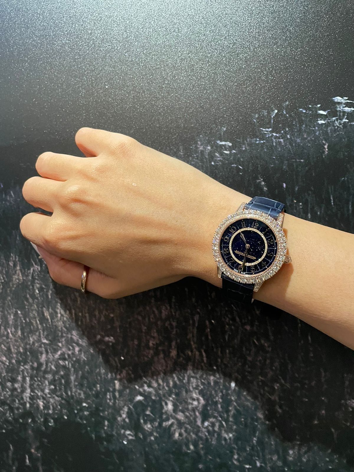 Jaeger-LeCoultre – Shooting for the Stars with the Rendez-Vous Dazzling Star