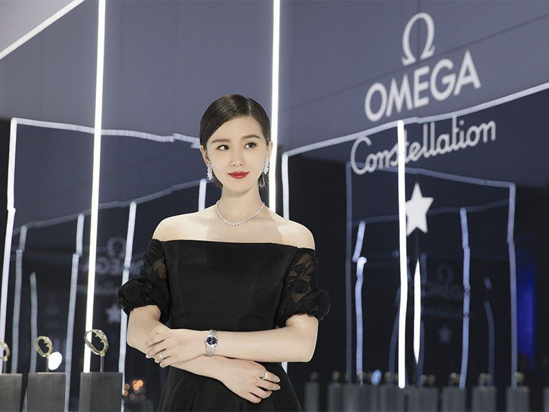 Liu Shishi wearing the Omega Constellation 