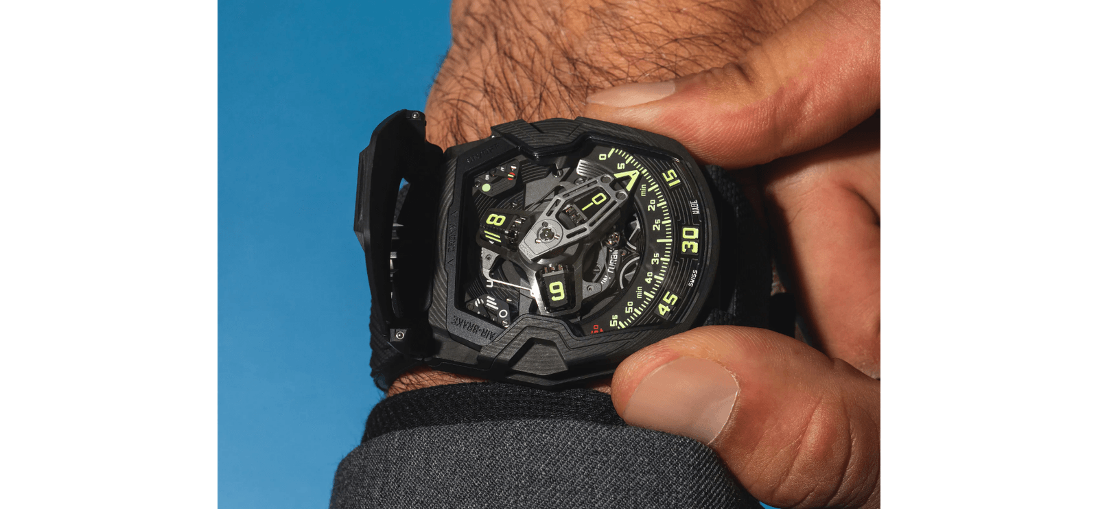 Dubai Watch Week 2023: Urwerk Introduces The UR-230 “Eagle”, An Avant-Garde Watch With Turbines