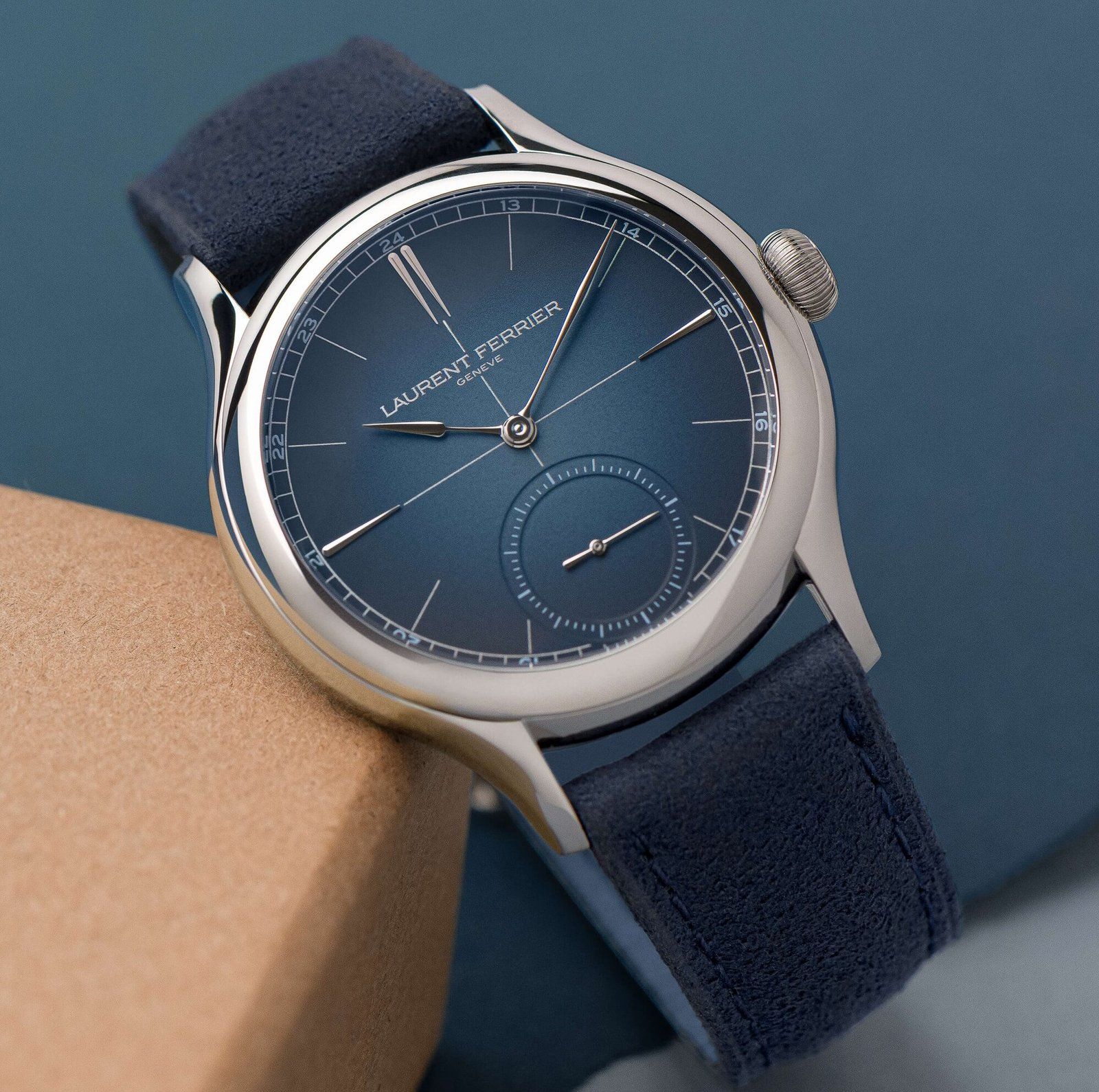 Laurent Ferrier Intense Blue Classic Origin | Watches and Wonders 2022
