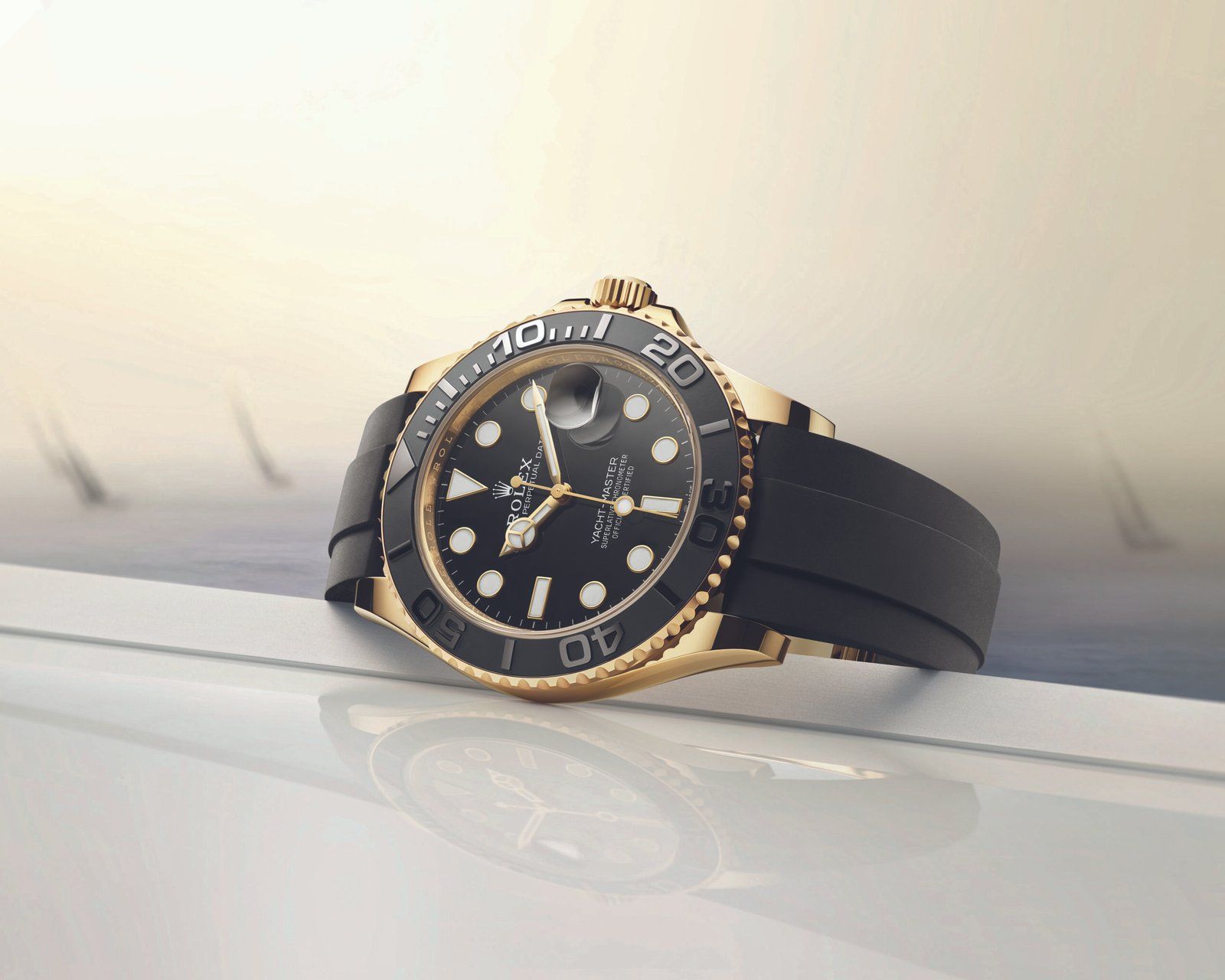 Oyster Perpetual Yacht-Master 42