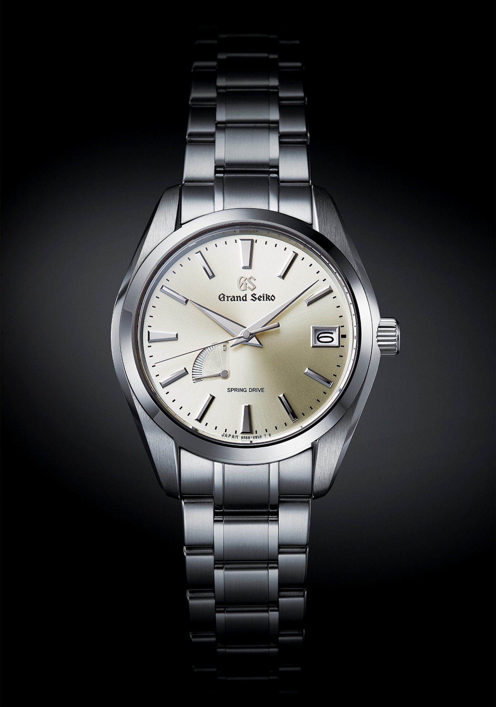 Grand Seiko SBGA201 - The first Grand Seiko Spring Drive watch with caliber 9R65 released in 2004 with a power reserve indicator at 7 o’clock and a power reserve of 72 hours. A 41.0 automatic with a precision of one second a day. This classic Grand Seiko design was reborn in 2017 with the Grand Seiko name at the twelve o’clock position.