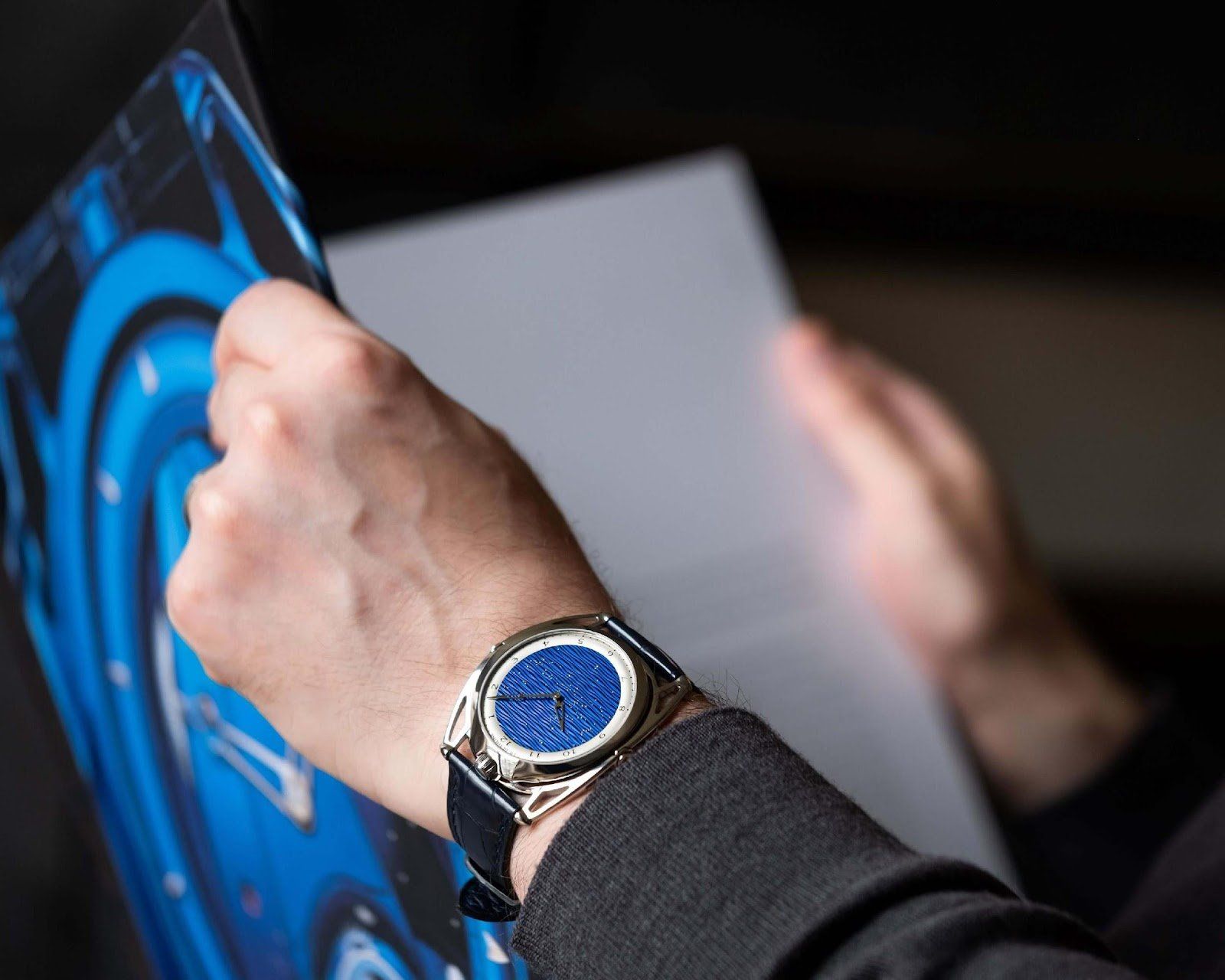 De Bethune's DB28xs Starry Seas features the brand's smallest case measuring 38.7mm