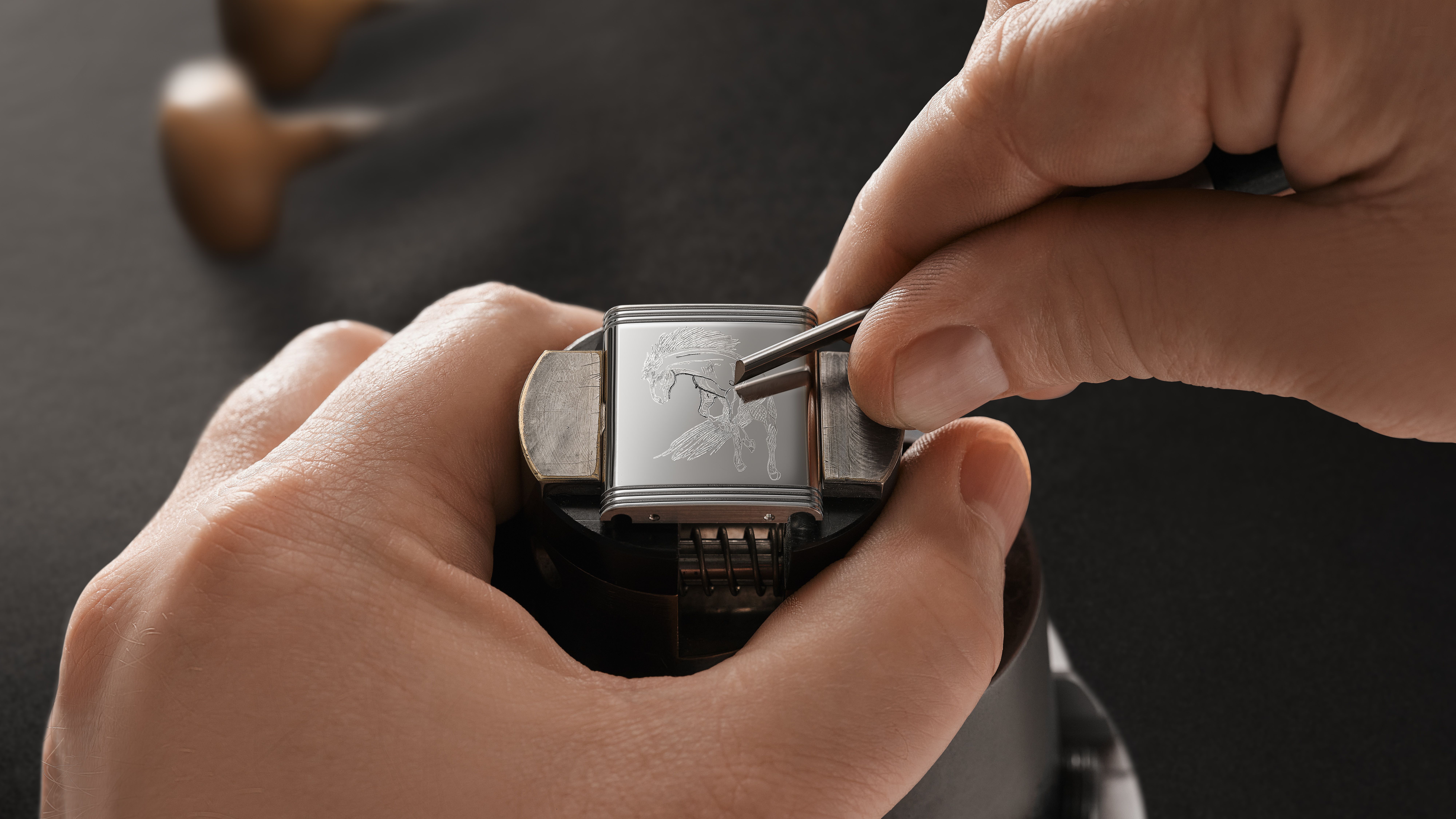 jaeger-lecoultre-inthemaking-engraving-16.91.jpg