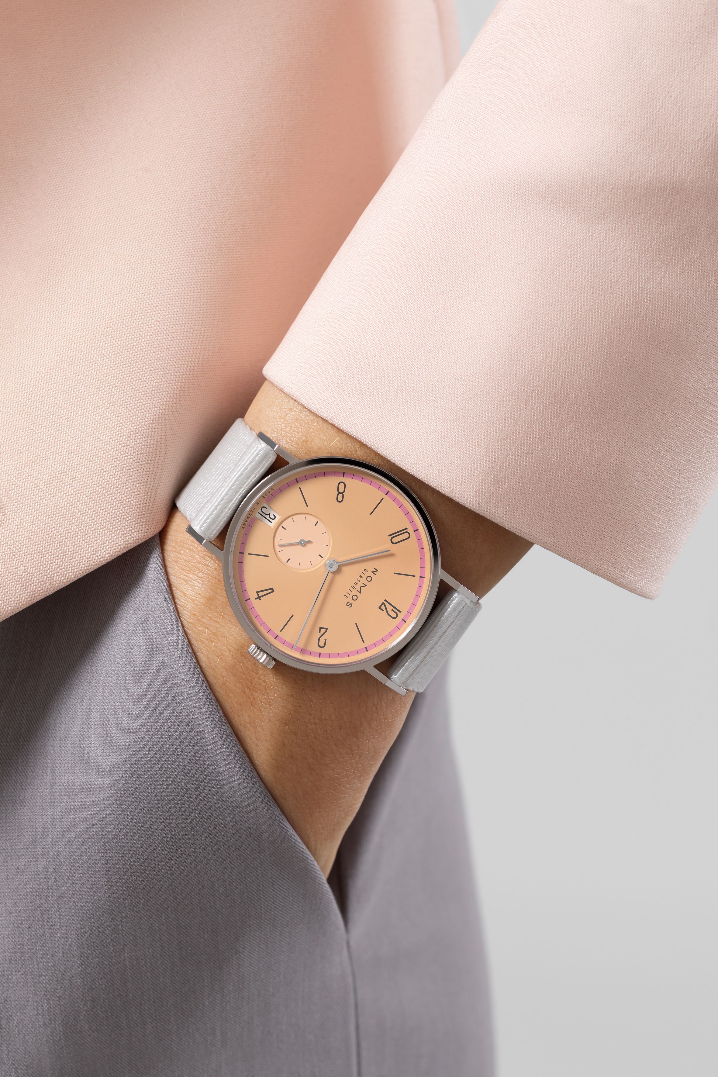 NOMOS Glashütte Unveils Iconic Tangente in 31 - 4