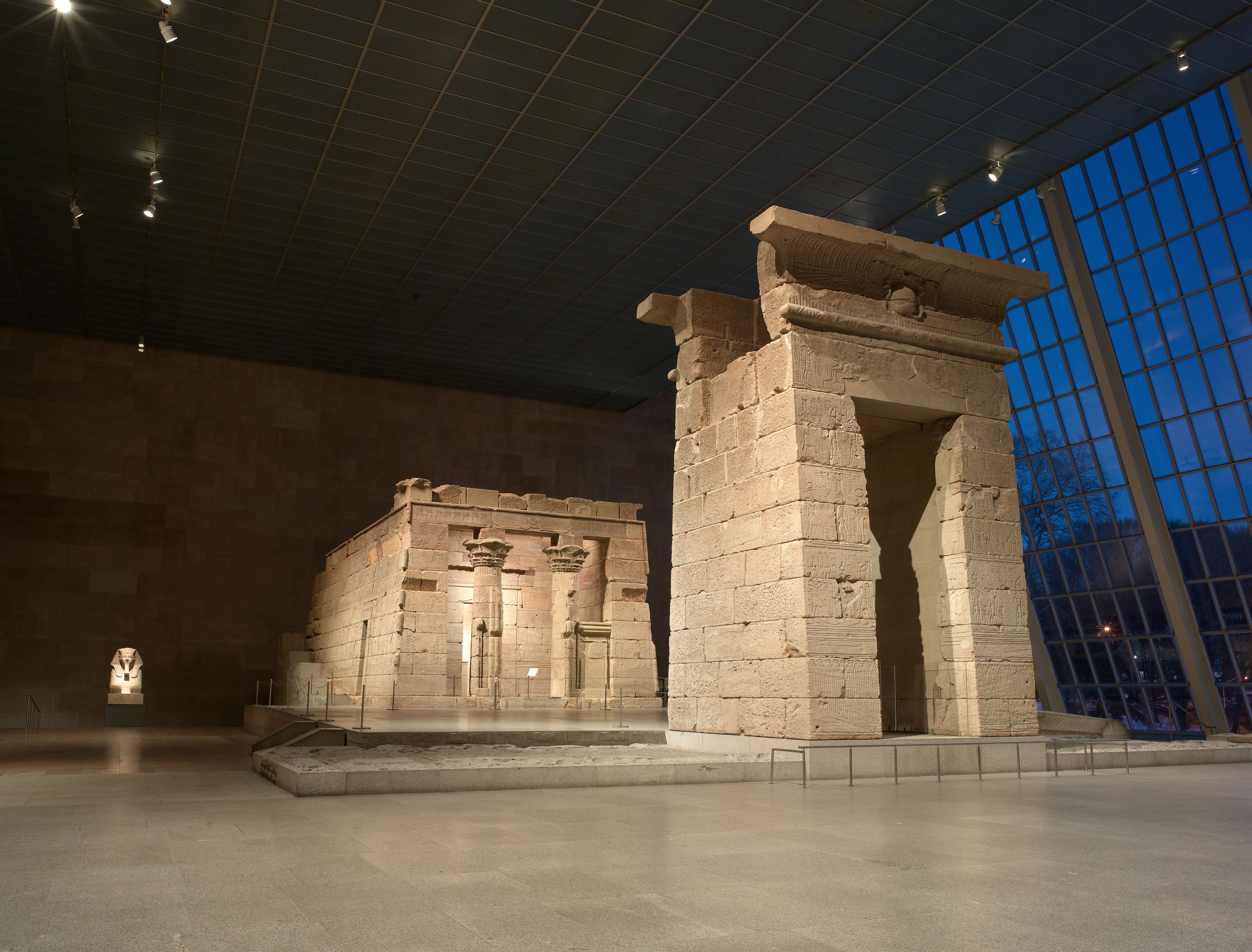 themetfifthavenue-thetempleofdendur-copycourtesyofthemet.jpg